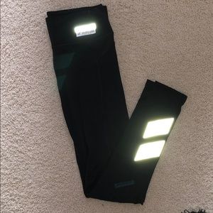 PINK VS ultimate yoga leggings